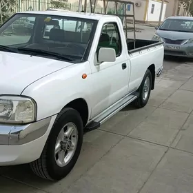 Nissan Navara 2011