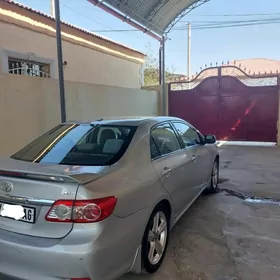 Toyota Corolla 2011