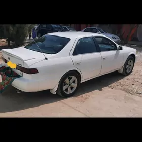 Toyota Camry 1998