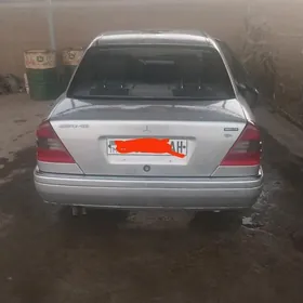 Mercedes-Benz C280 1997