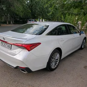 Toyota Avalon 2019