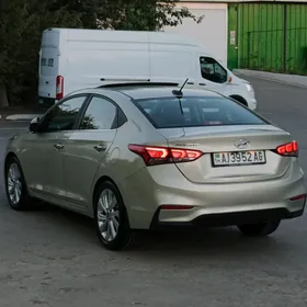 Hyundai Accent 2018