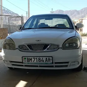 Daewoo Nubira 2001