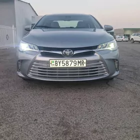 Toyota Camry 2016