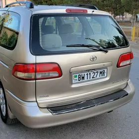 Toyota Sienna 2002