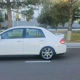 Nissan Versa 2010