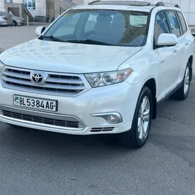 Toyota Highlander 2011