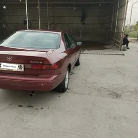 Toyota Camry 1999