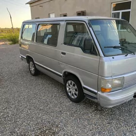 Toyota Hiace 1989