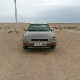 Toyota Camry 1993