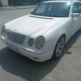 Mercedes-Benz E430 2000