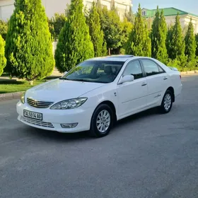 Toyota Camry 2005