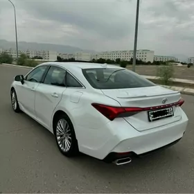 Toyota Avalon 2020