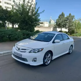 Toyota Corolla 2011