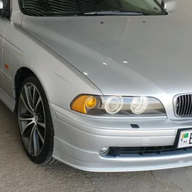 BMW E39 2001