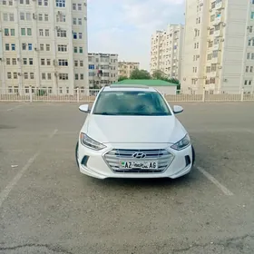 Hyundai Elantra 2018