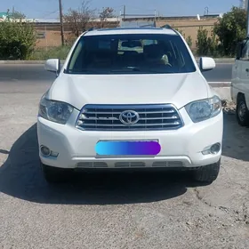 Toyota Highlander 2010