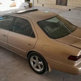 Toyota Camry 1998