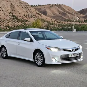 Toyota Avalon 2013