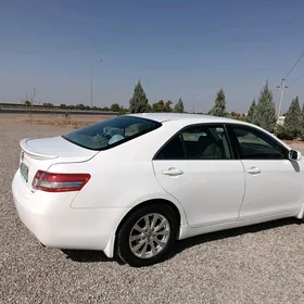 Toyota Camry 2010