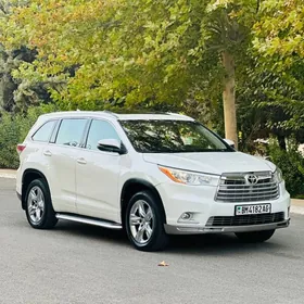 Toyota Highlander 2015