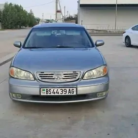 Infiniti I30 2000