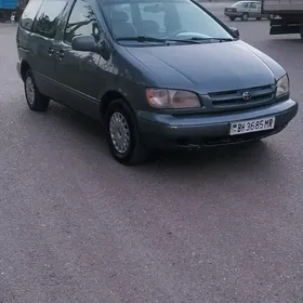 Toyota Sienna 2000