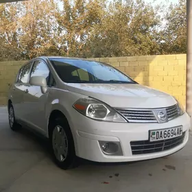 Nissan Versa 2010