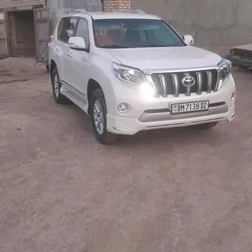 Toyota Land Cruiser Prado 2014