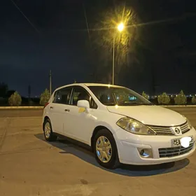 Nissan Versa 2010