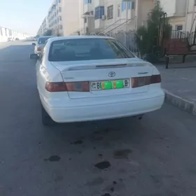 Toyota Camry 1998