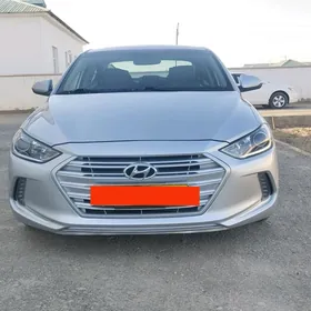 Hyundai Elantra 2018