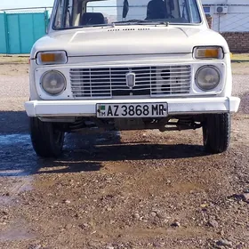 Lada Niva 1990