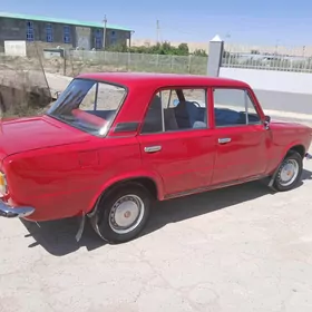 Lada 2104 1984