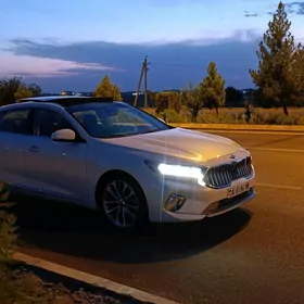 Kia Cadenza 2019