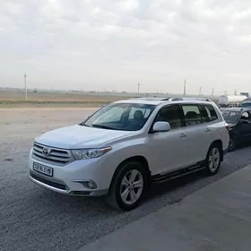 Toyota Highlander 2010