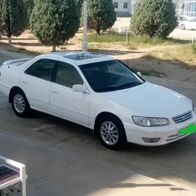 Toyota Camry 2001