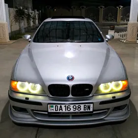 BMW E39 2001