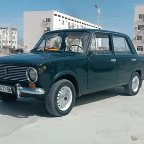 Lada 2104 1985