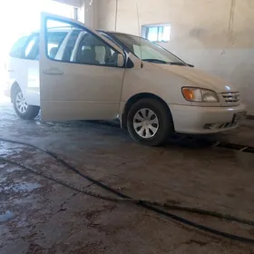 Toyota Sienna 2003