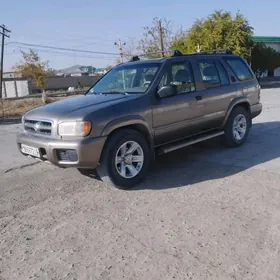 Nissan Pathfinder 2002