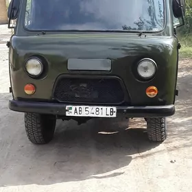 UAZ 469 1994