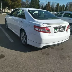 Toyota Camry 2010