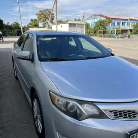 Toyota Camry 2013