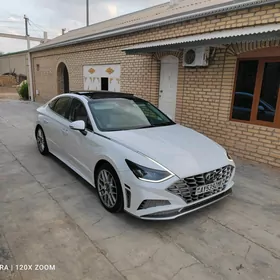 Hyundai Sonata 2021