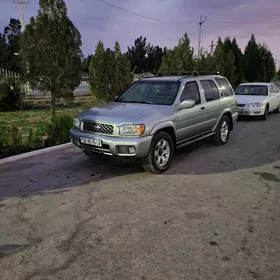 Nissan Pathfinder 2003