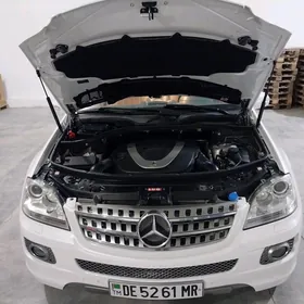 Mercedes-Benz ML350 2006