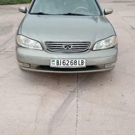 Infiniti Q 2002