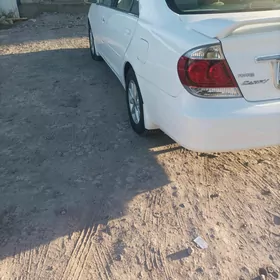 Toyota Camry 2004