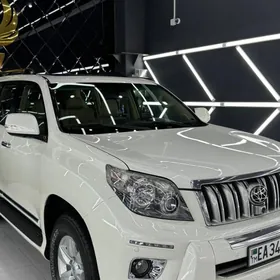 Toyota Land Cruiser Prado 2010